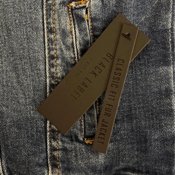 Denim Jacket w/ Faux Fur Collar - Picture 2 of 6